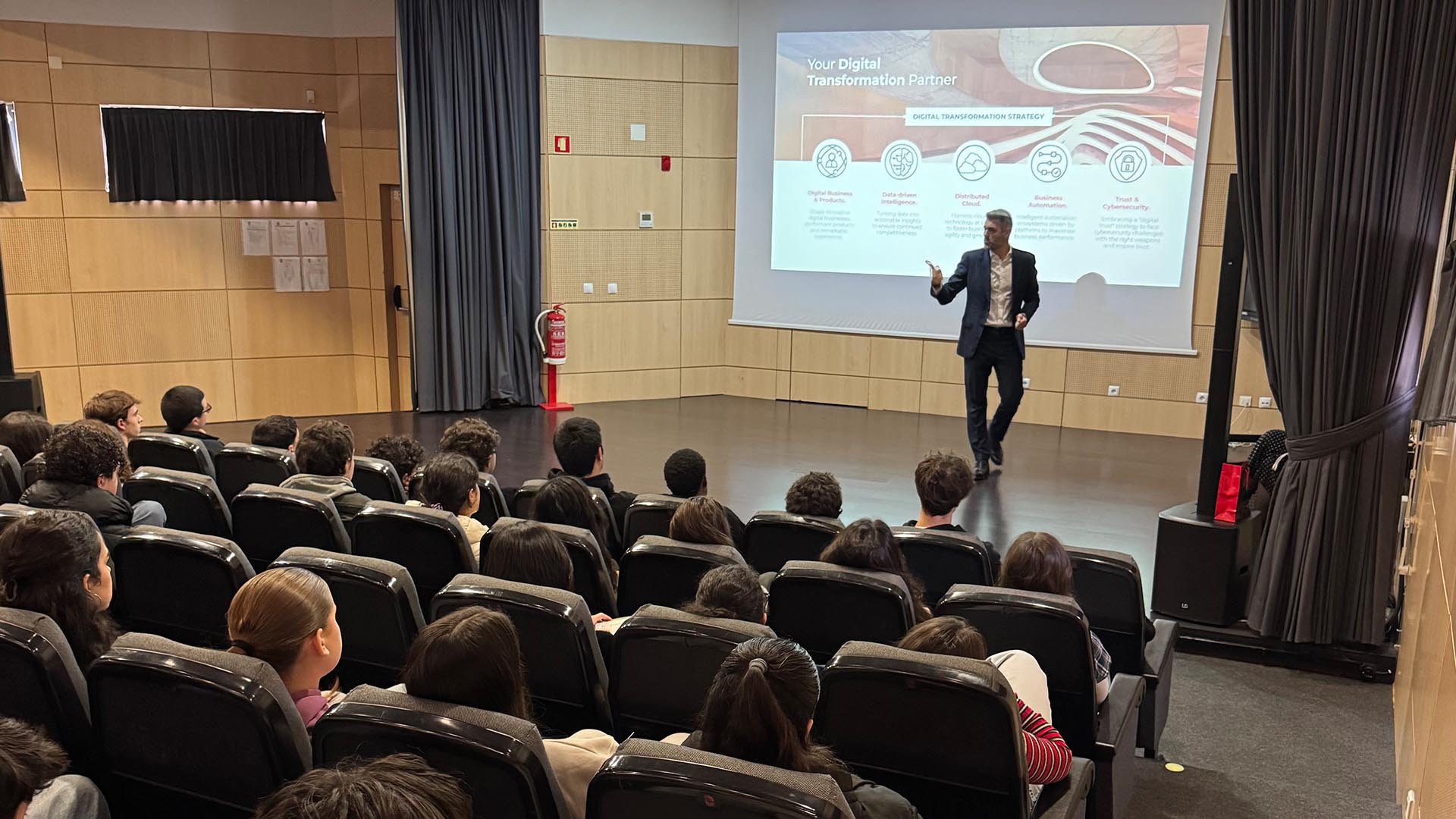 Devoteam fala sobre Inteligência Artificial aos alunos do secundário